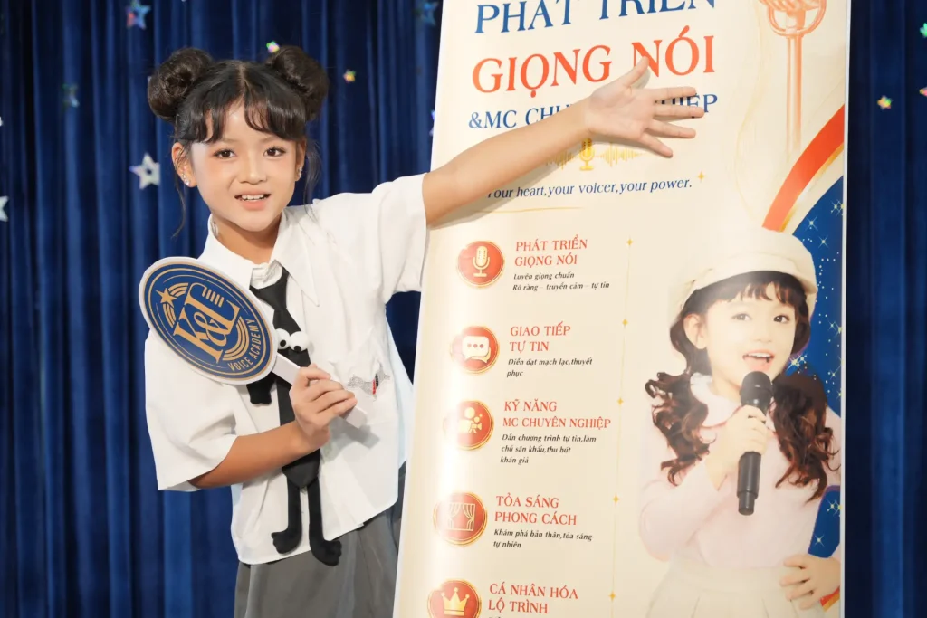 Rèn luyện kỹ năng giao tiếp không phải là năng khiếu ( Ảnh : K&L Voice Academy )